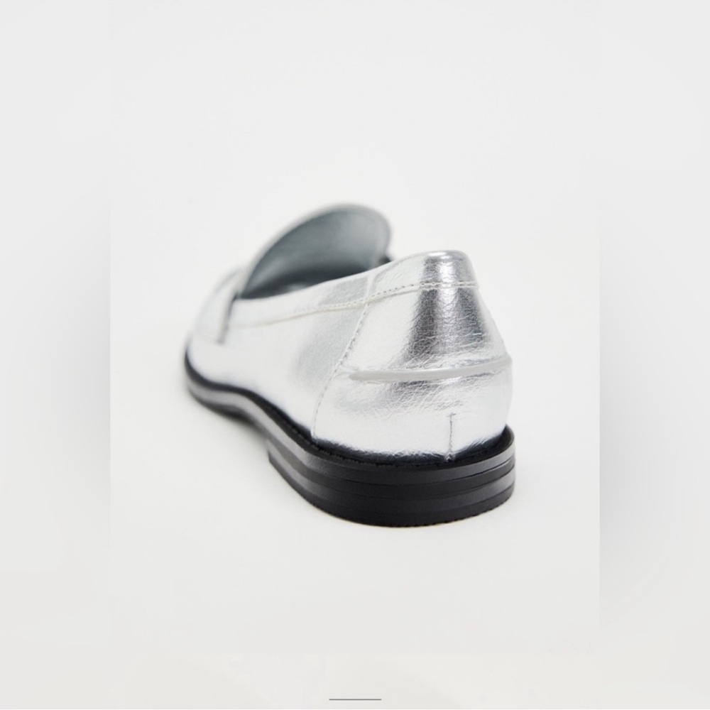 NWOT Zara Silver Metallic Loafers Size 42 or 11 (US) - Picture 4 of 11